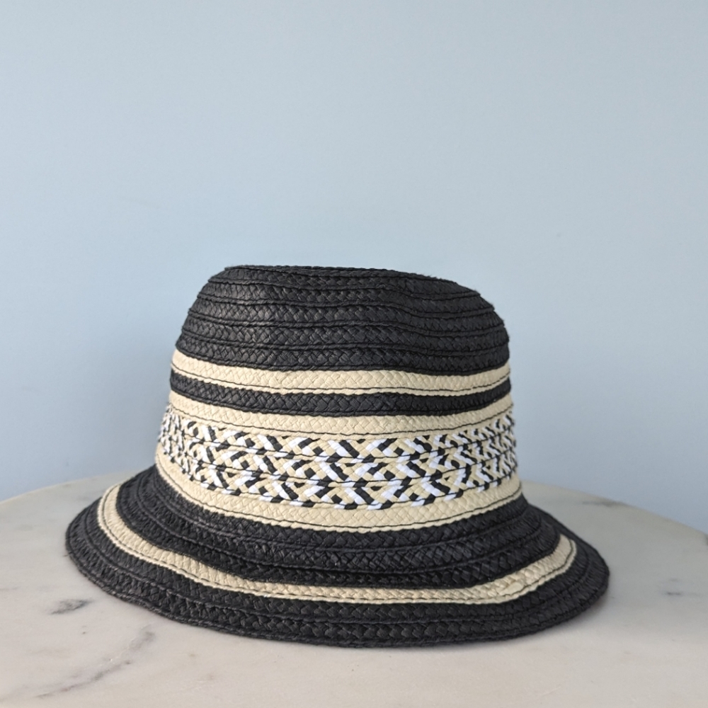 NWT BCBGeneration Black & Tan Paper Straw Hat - Picture 3 of 9